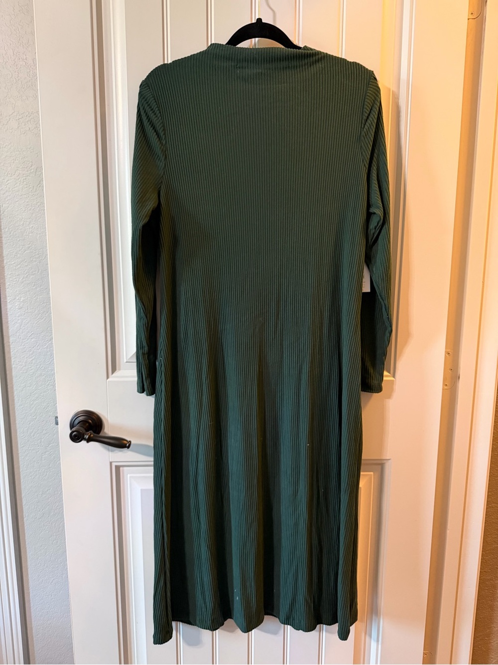 Time and Tru Forest Green Ribbed Long Sleeve Midi Dress